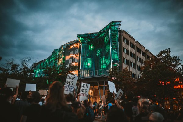 Vêtements de qualité : l'engagement pour un style durable